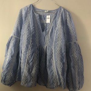 NWT Gap Chambray Eyelet Shirt